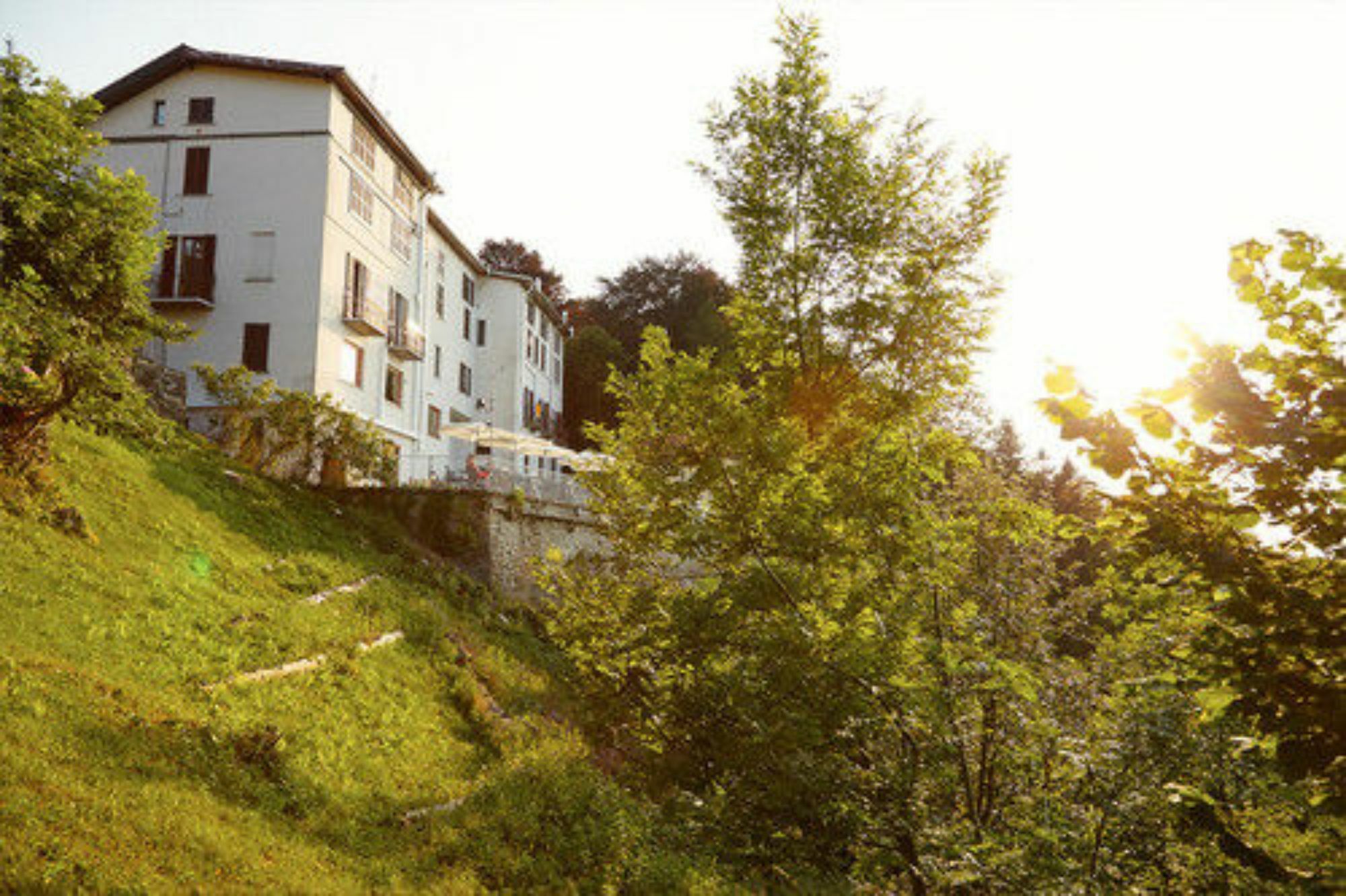 Hotel Paradiso Como Brunate Exterior foto